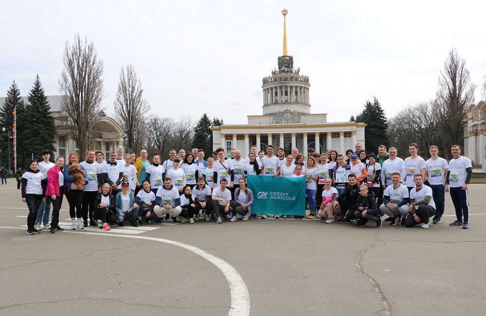 Employees of Credit Agricole participate in Kyiv Half Marathon 2025