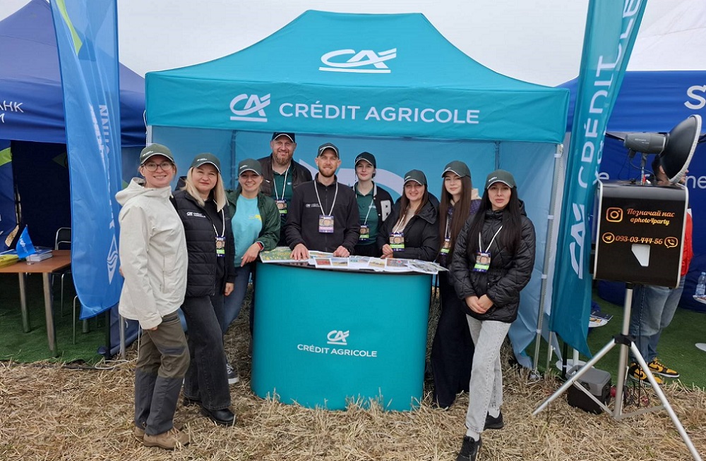 Credit Agricole agrarian team